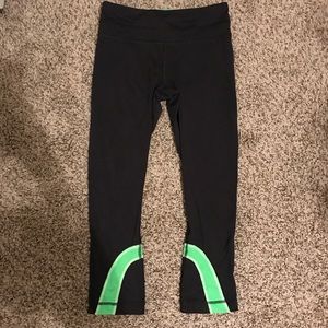 Size 4 Lululemon Crops